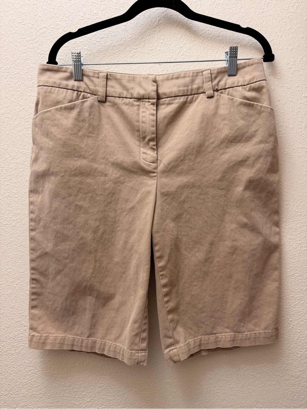 Jones New York Beige/Tan Bermuda Shorts
